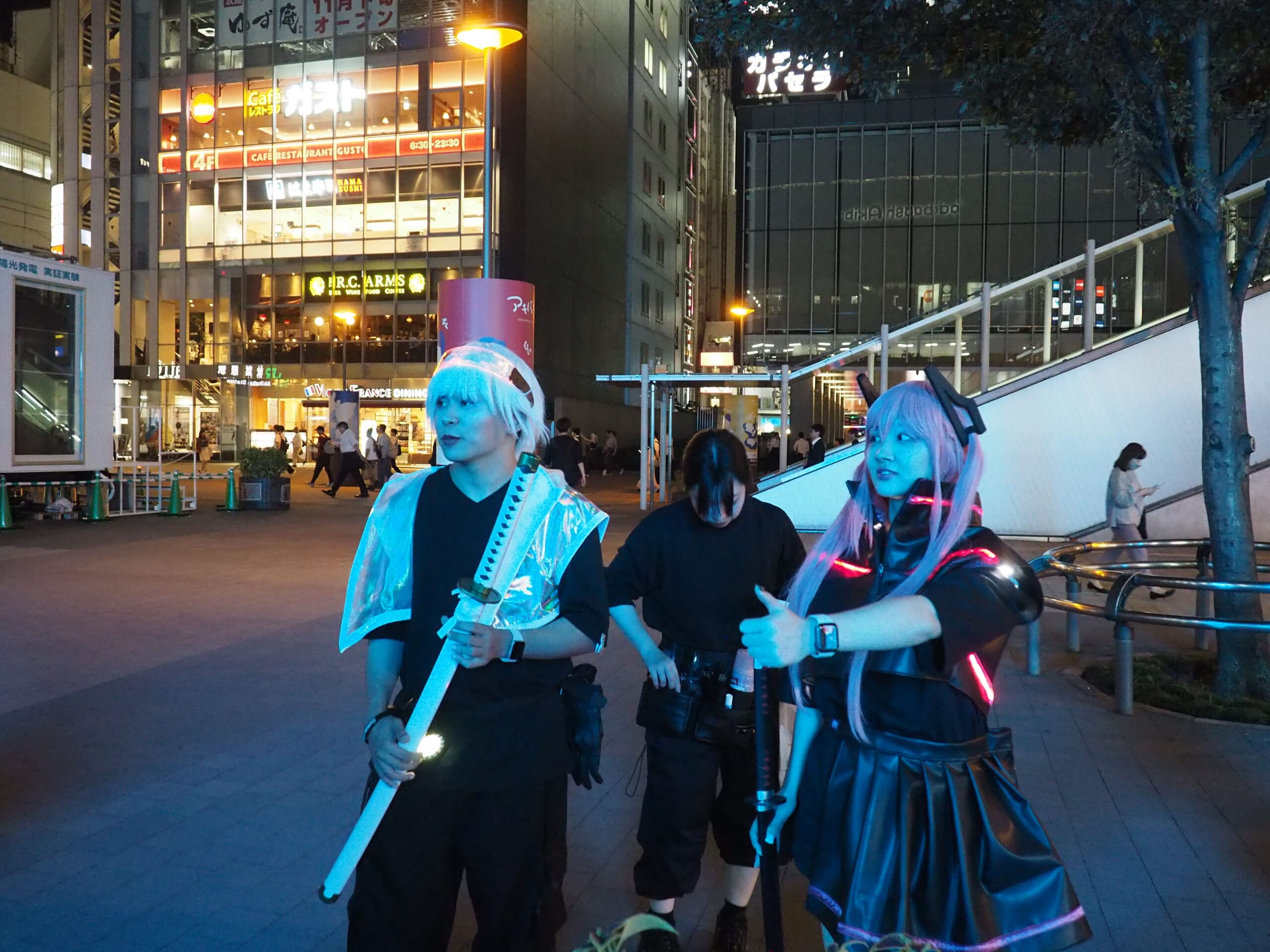 Cyberpunk Tokyo photoshoot scene