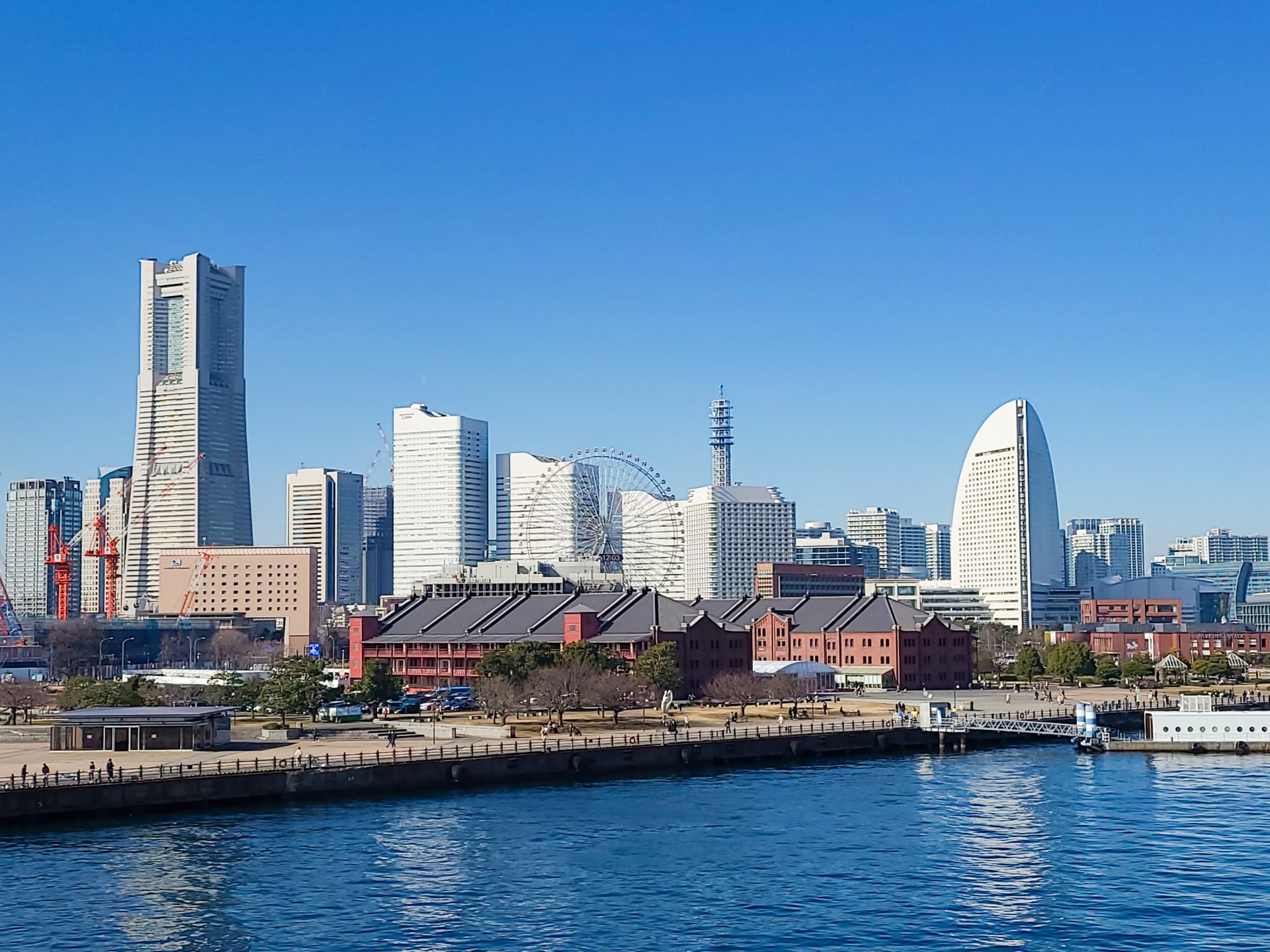 Panoramic view of Yokohama Port with Red Brick Warehouse in the foreground