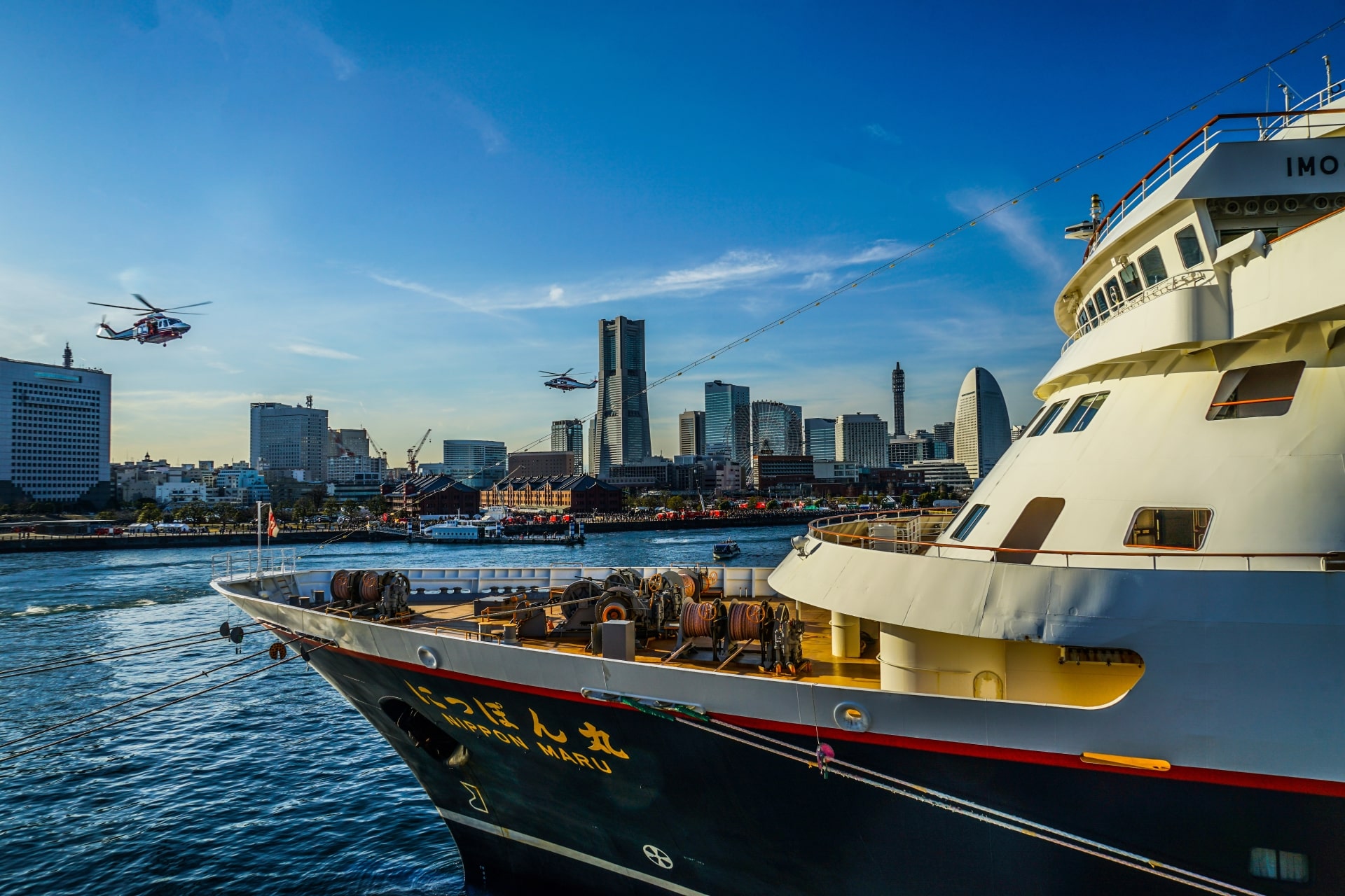 Yokohama Minato Mirai seen from a cruise ship 