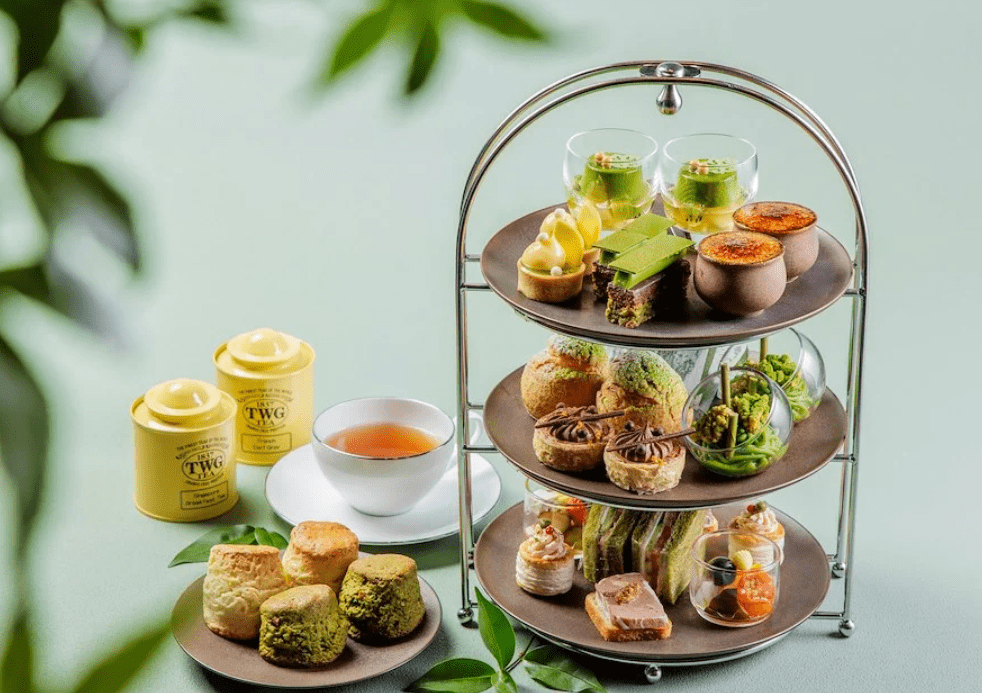 Matcha and chocolate afternoon tea-min