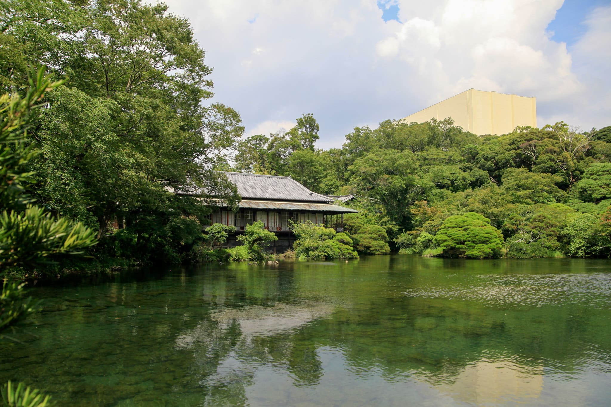 Rakujukan House in Mishima Rakujuen Park