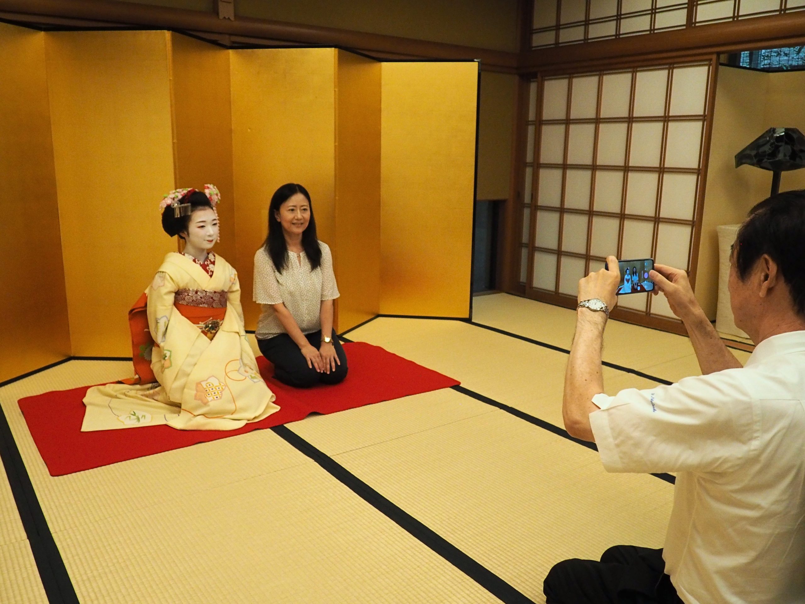 Maiko at Minokichi Takeshigero