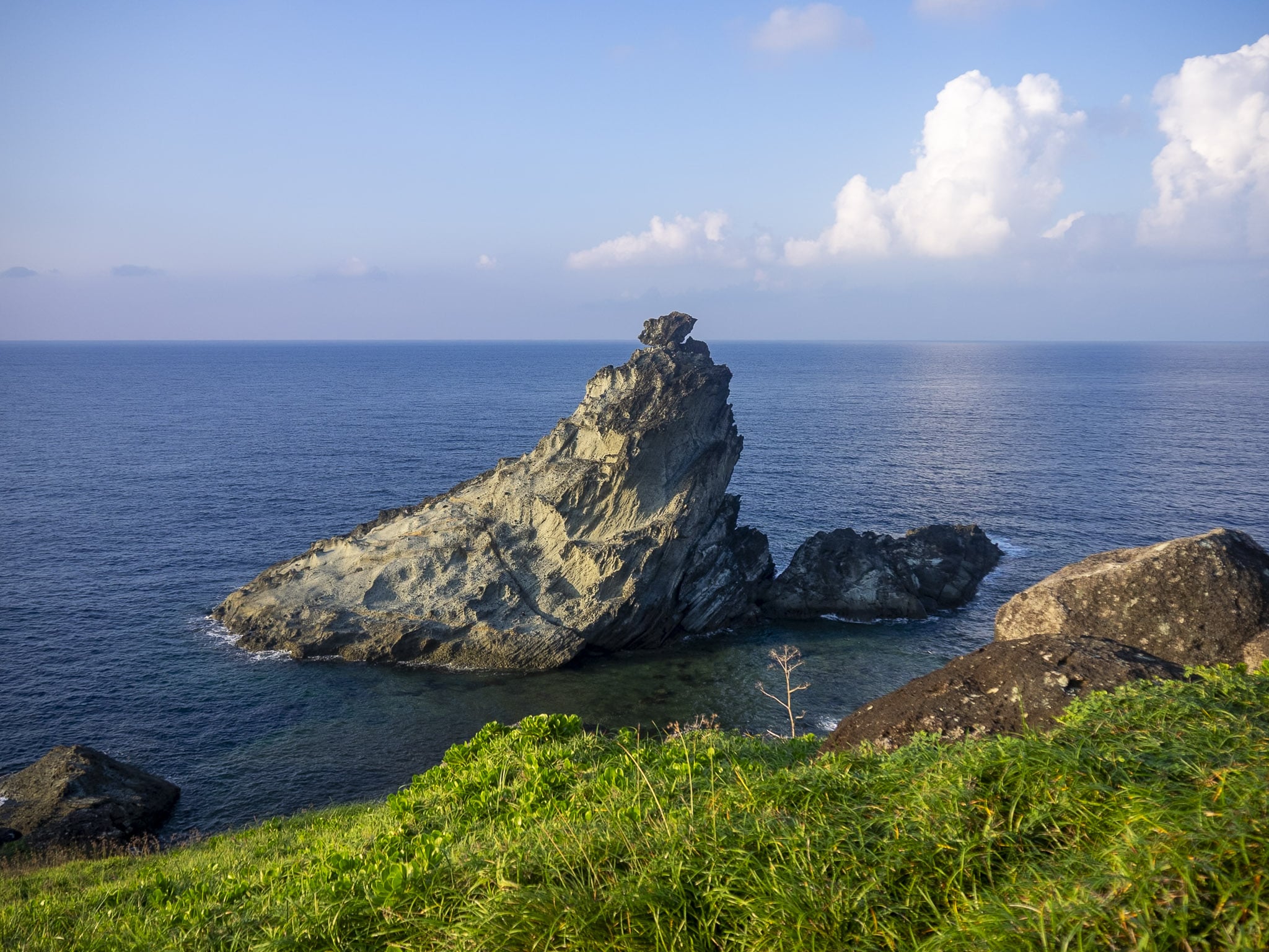 Fuchibui Rock in front of Oganzaki Lighthouse