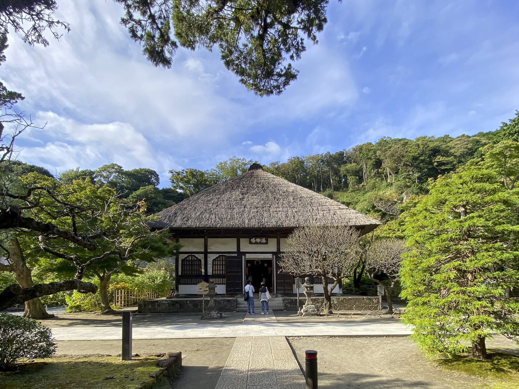 Senbutsujo Hall, where monks practice zazen at Engakuji