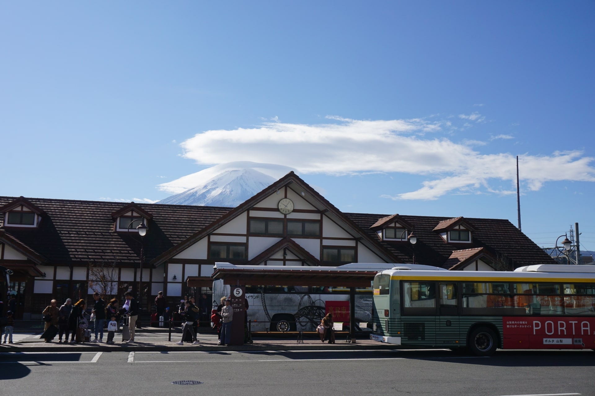 Local buses at Kawaguchiko Station