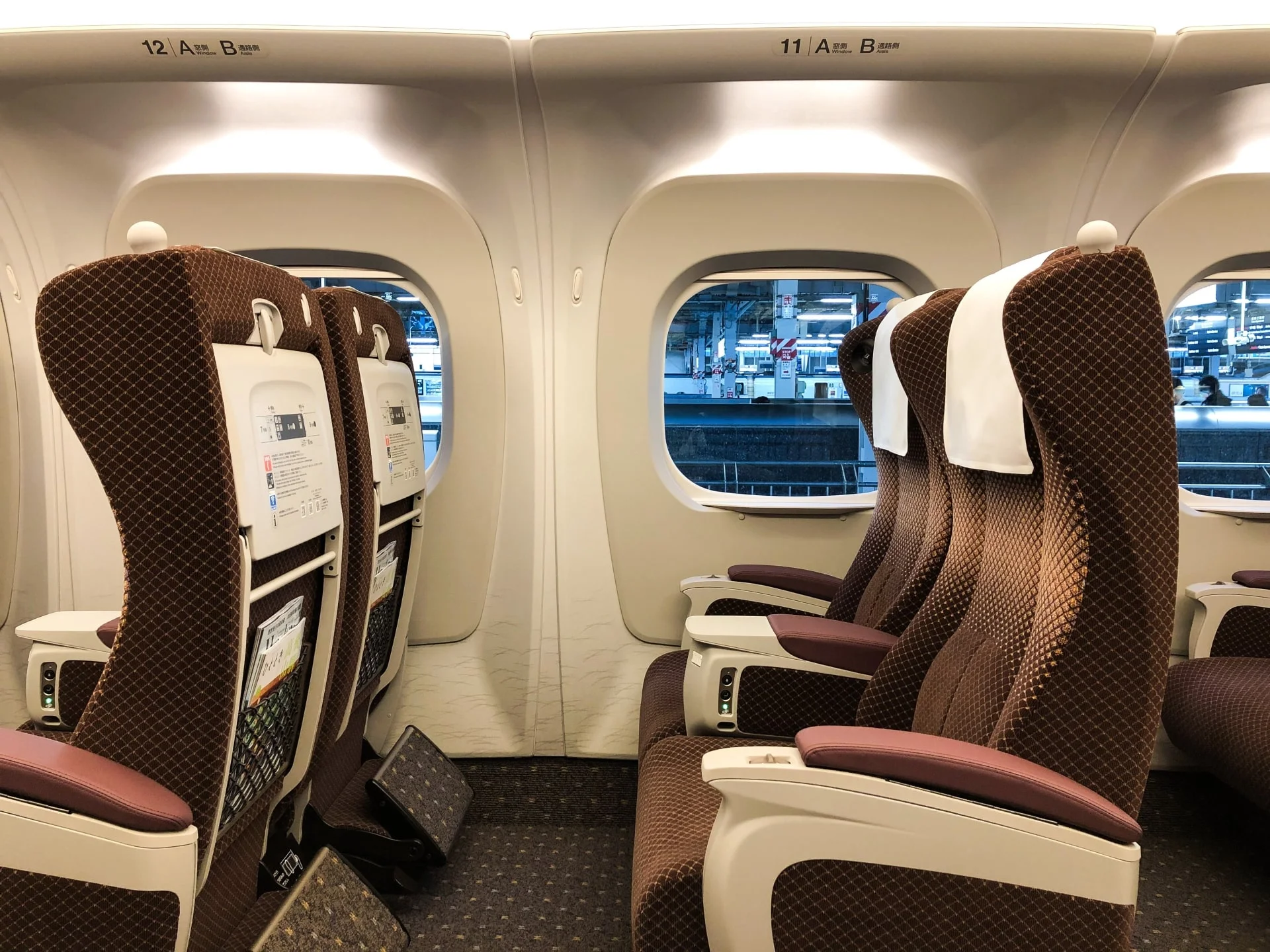 Green Car (First Class)