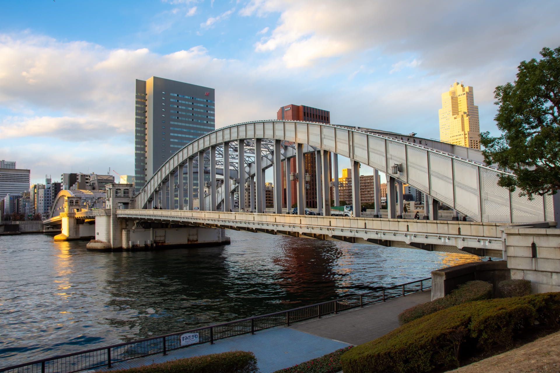 Kachidoki Bridge