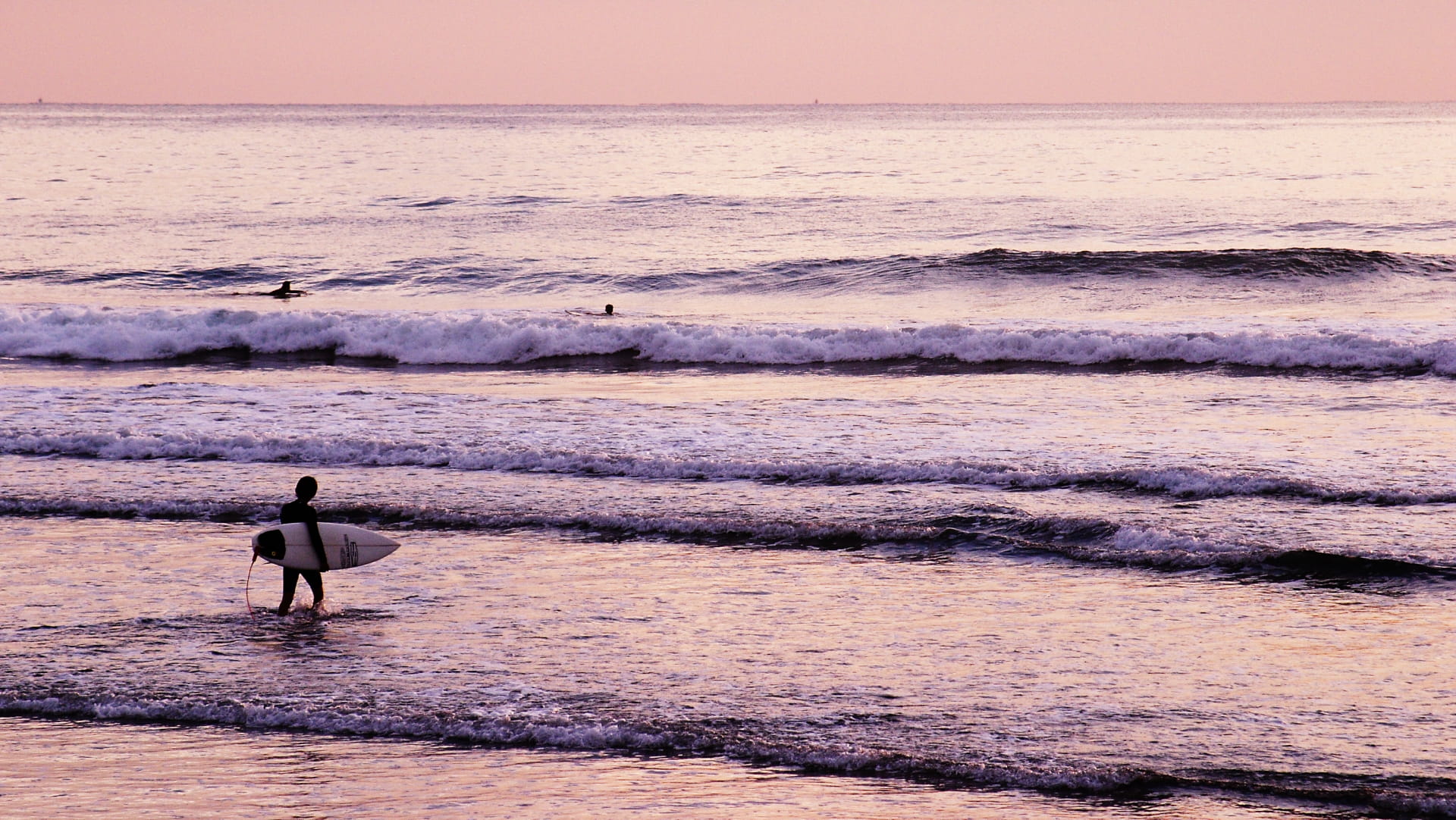 Miyazaki surf