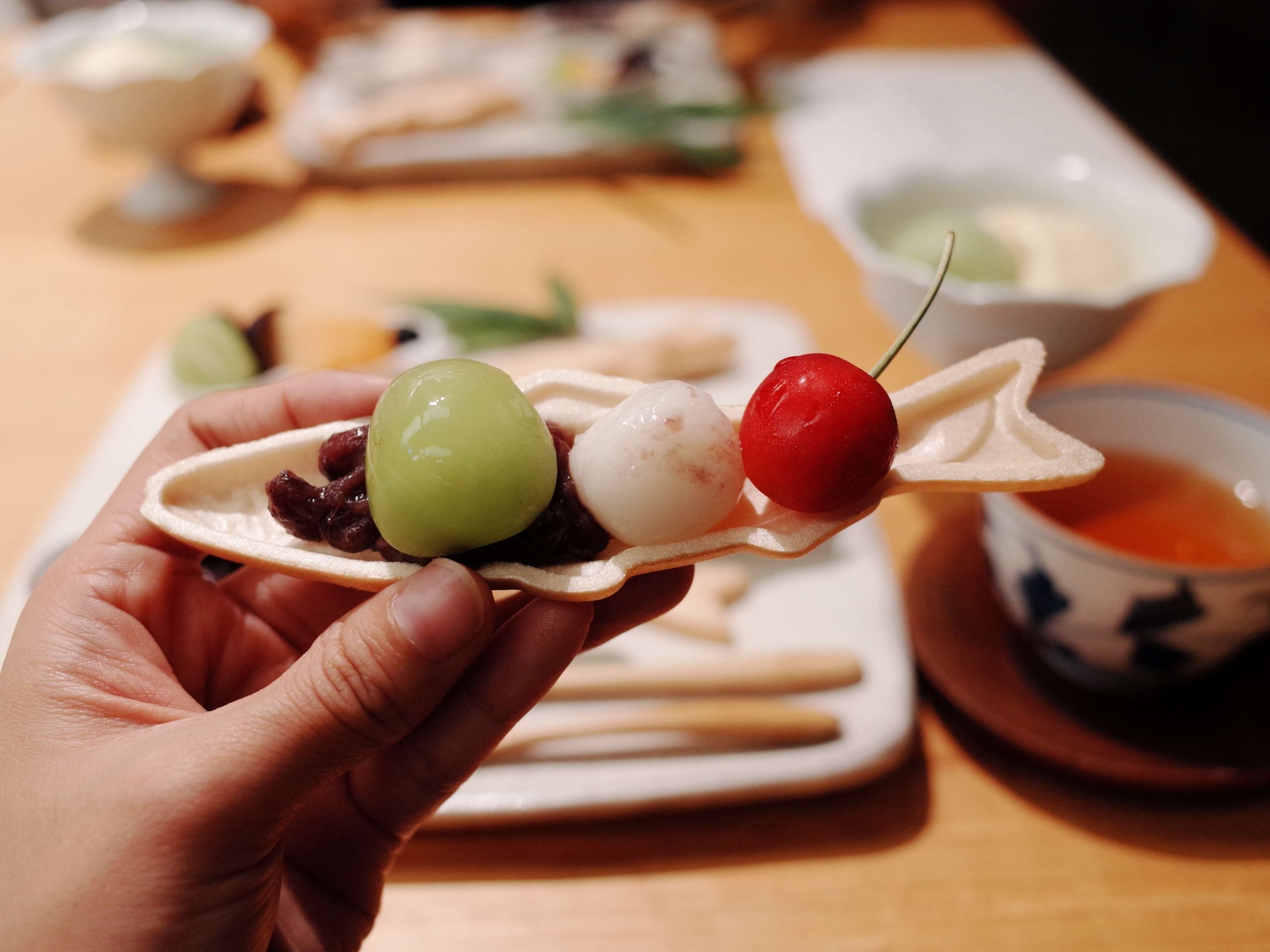 Making monaka wagashi dessert at Discover Washoku, UNKAI Tokyo