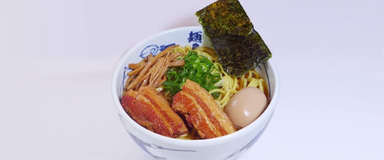 麵屋武蔵：東京新宿的傳奇拉麵