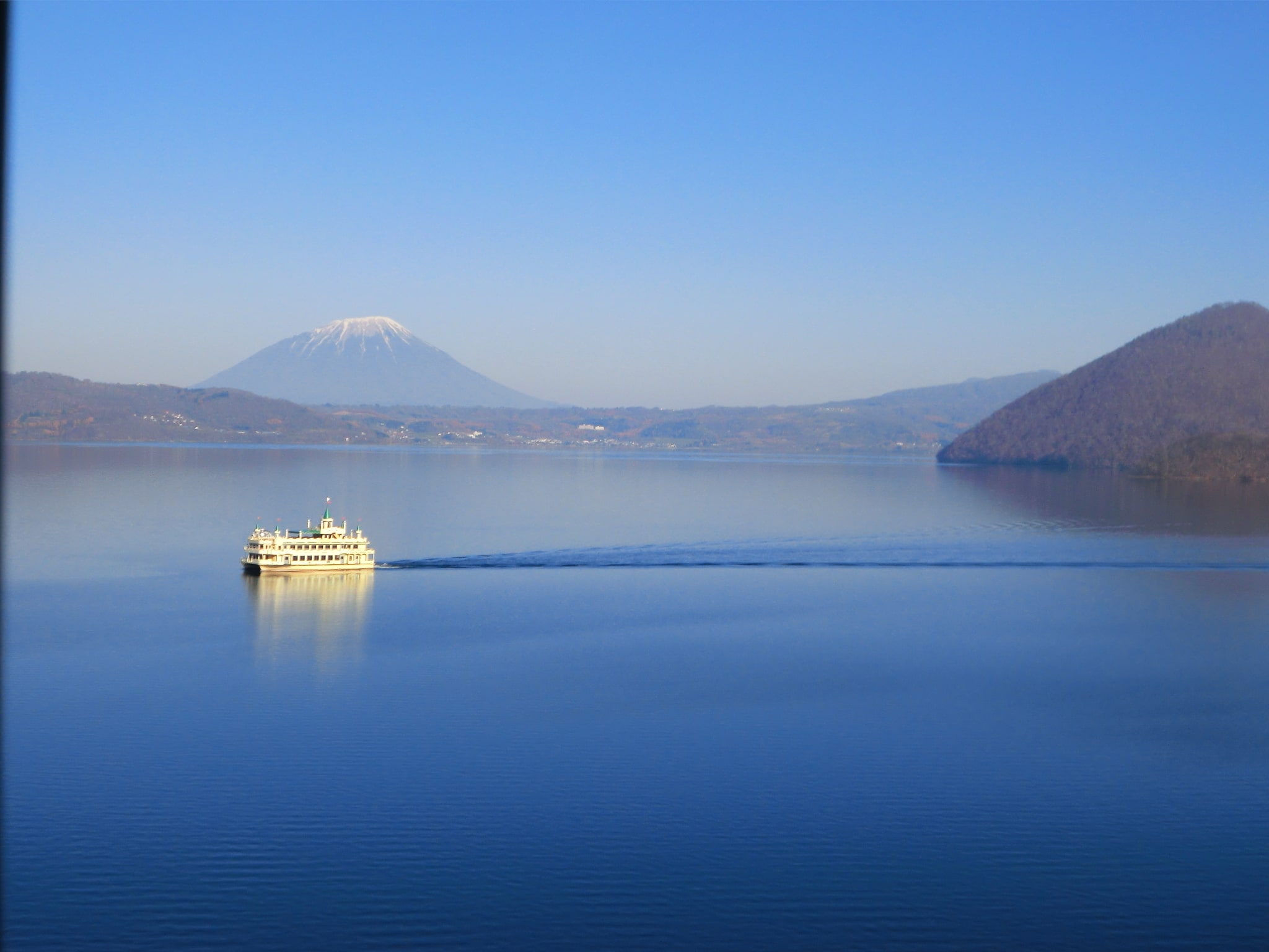 cruise on Lake Toya